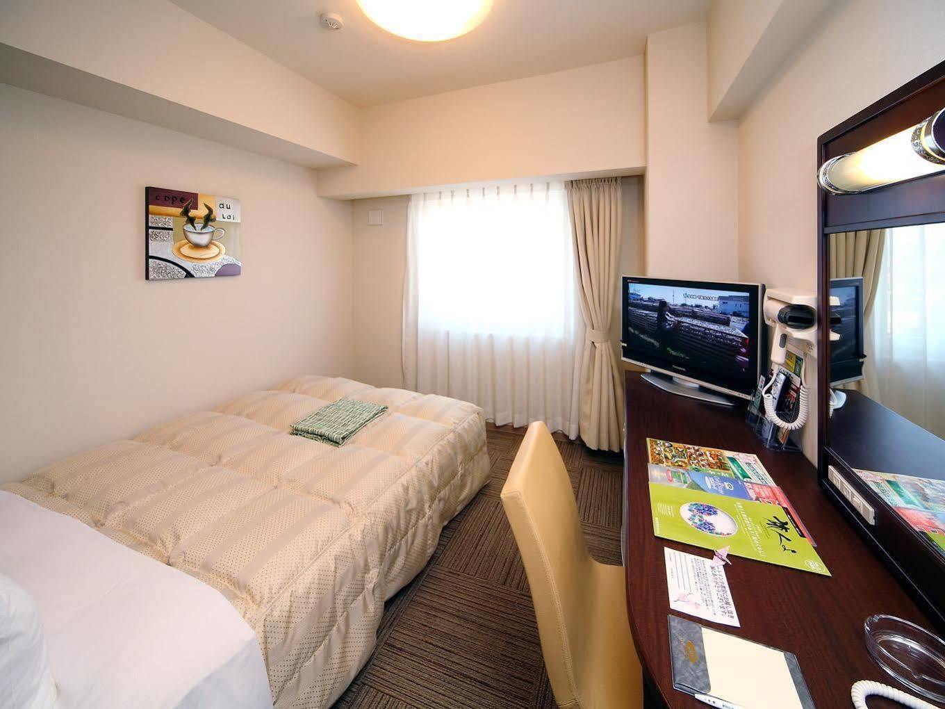 Hotel Route-Inn Utsunomiya Miyukicho -Kokudou4Gou- Εξωτερικό φωτογραφία