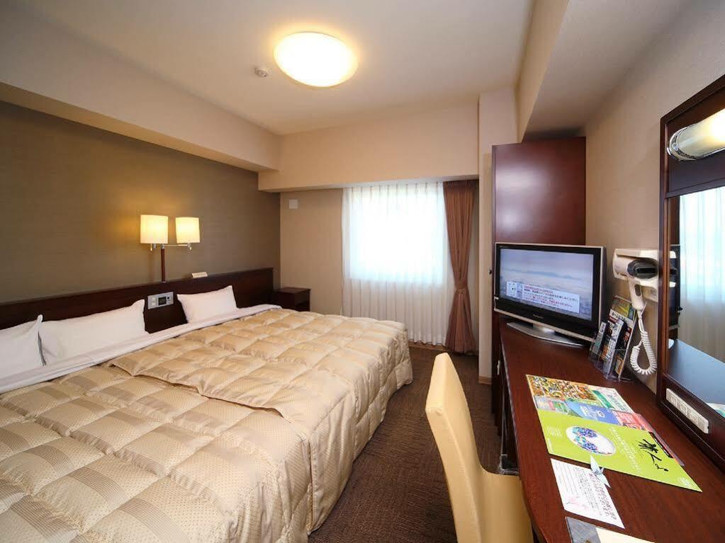 Hotel Route-Inn Utsunomiya Miyukicho -Kokudou4Gou- Εξωτερικό φωτογραφία